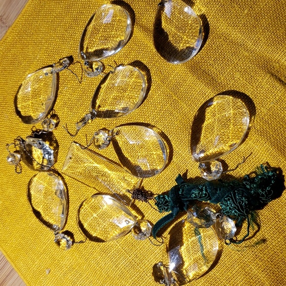 Replacement vtg crystal prisms - Picture 3 of 3
